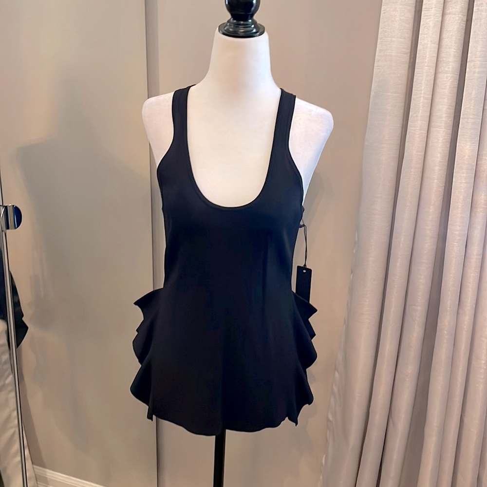 🔥NEW Ruffle Knit Tank - Picture 2 of 10